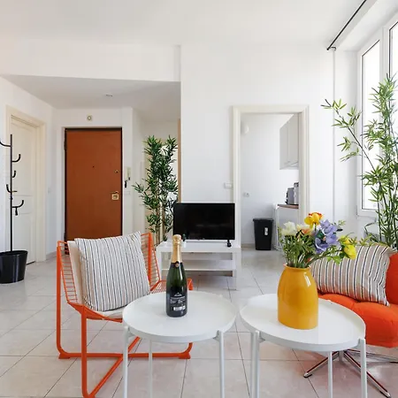 Bngo L Amber L 2ch, 6 Personnes, Centre Apartment Cannes